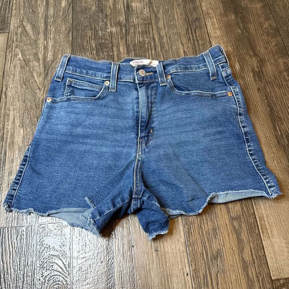 Signature by Levi Strauss & Co. Heritage High-Rise Denim Shorts Size 10/30